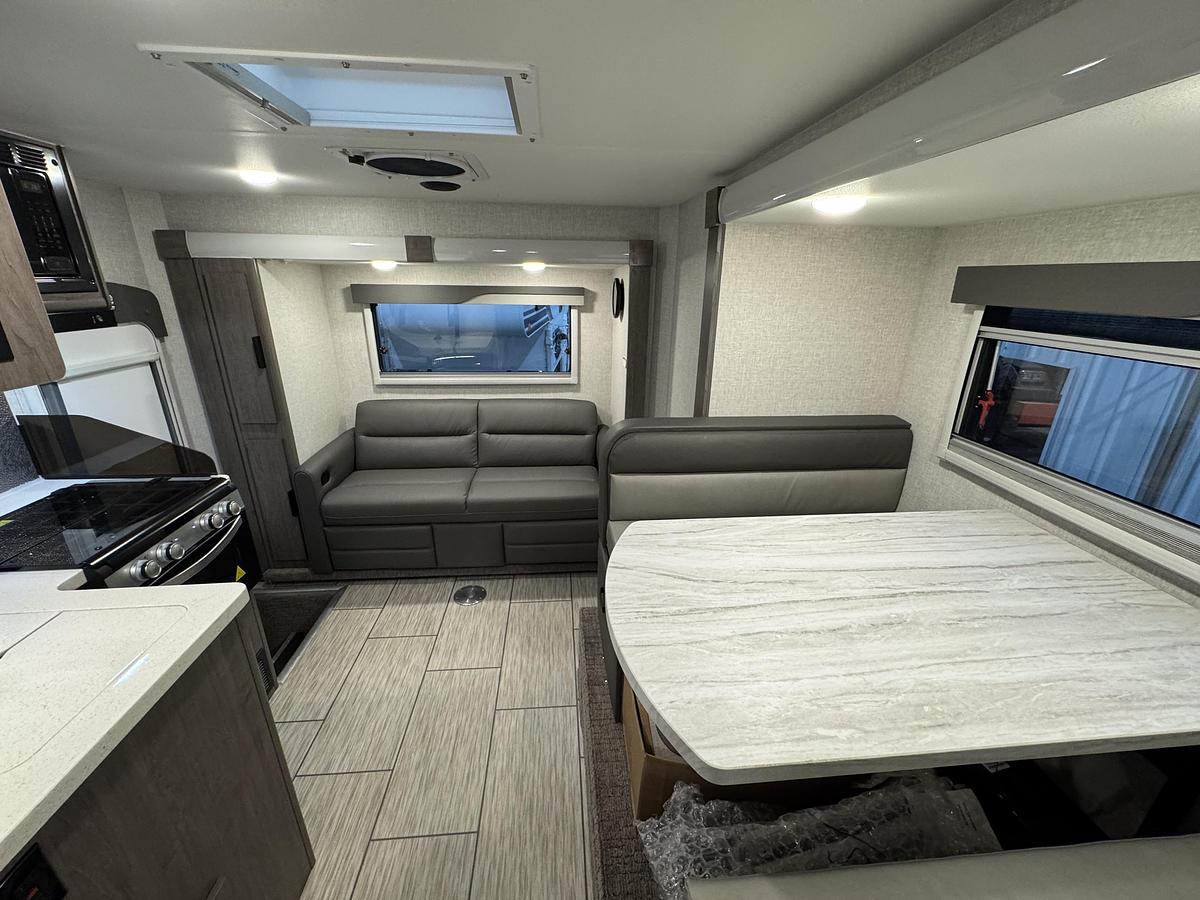 2026 Lance Long Box 1175