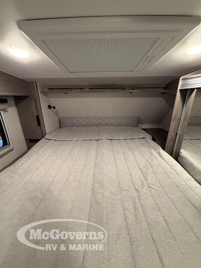 2026 Lance Truck Camper 1191