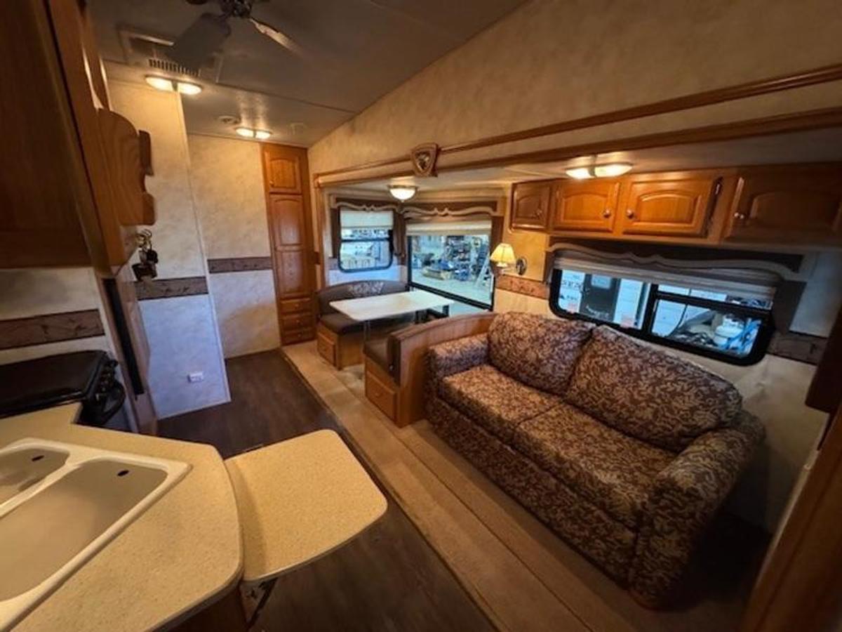 Used 2009 Forest River Palomino Sabre SABRE 31BHDS