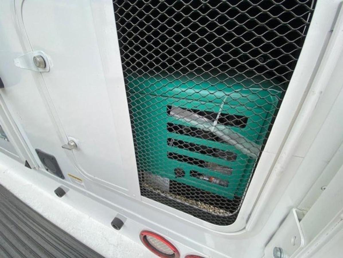 2023 Lance Truck Campers Short Bed 855S