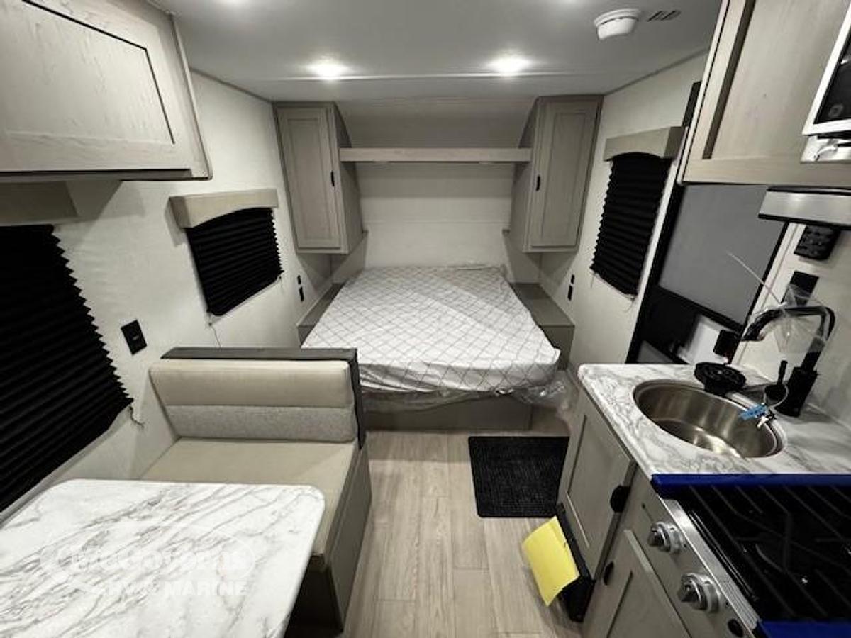 2026 Coachmen Clipper 17CFQ