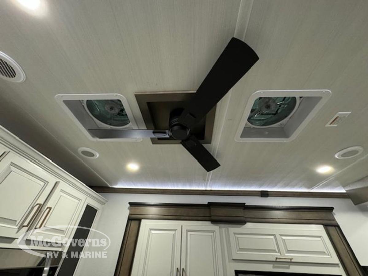 2025 Keystone RV Montana 3941FO