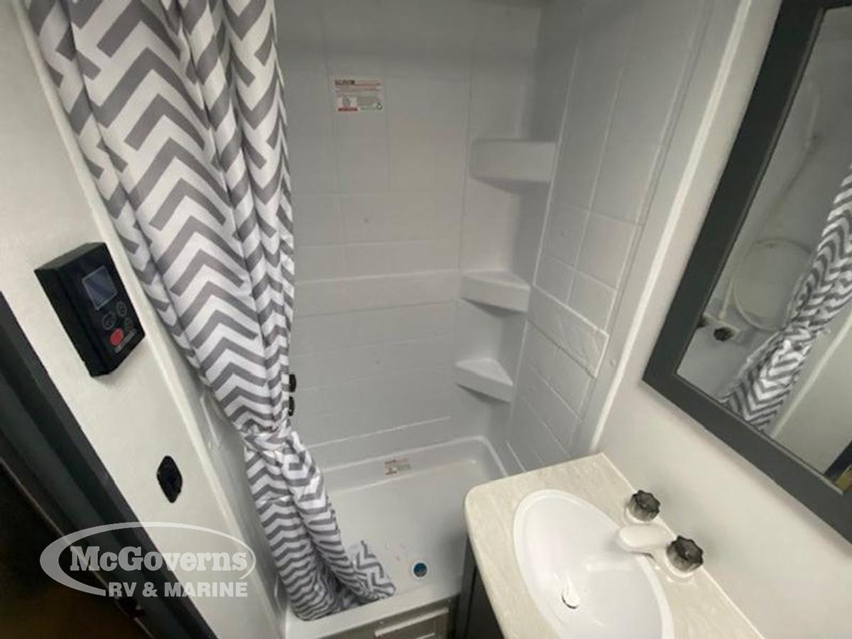 2024 Keystone RV Bullet Crossfire Single 1700BH