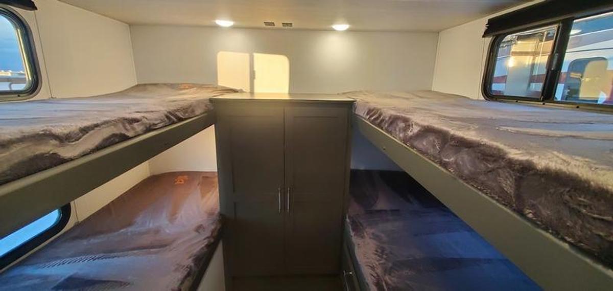 2025 Keystone RV Bullet Classic Travel Trailers 2840QBWE