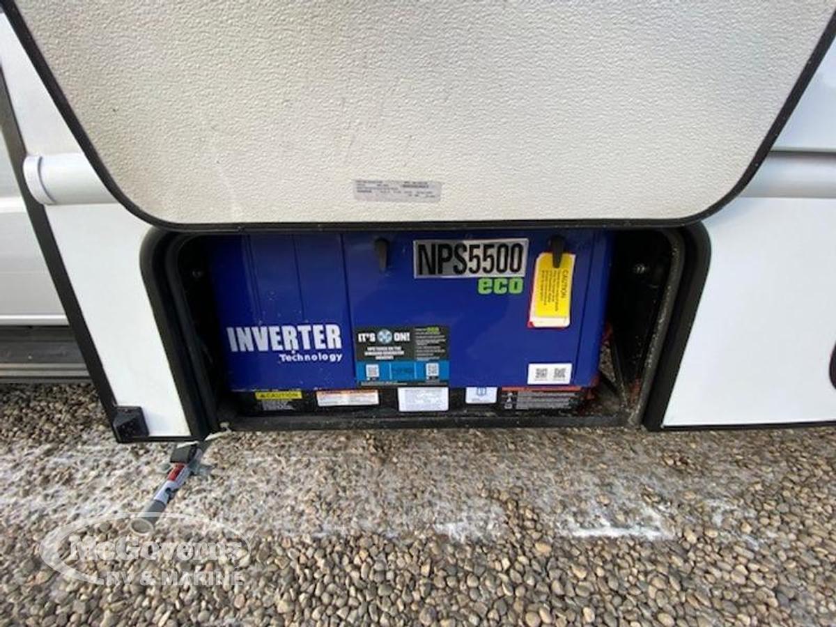 2024 Entrada East to West 2950OKF