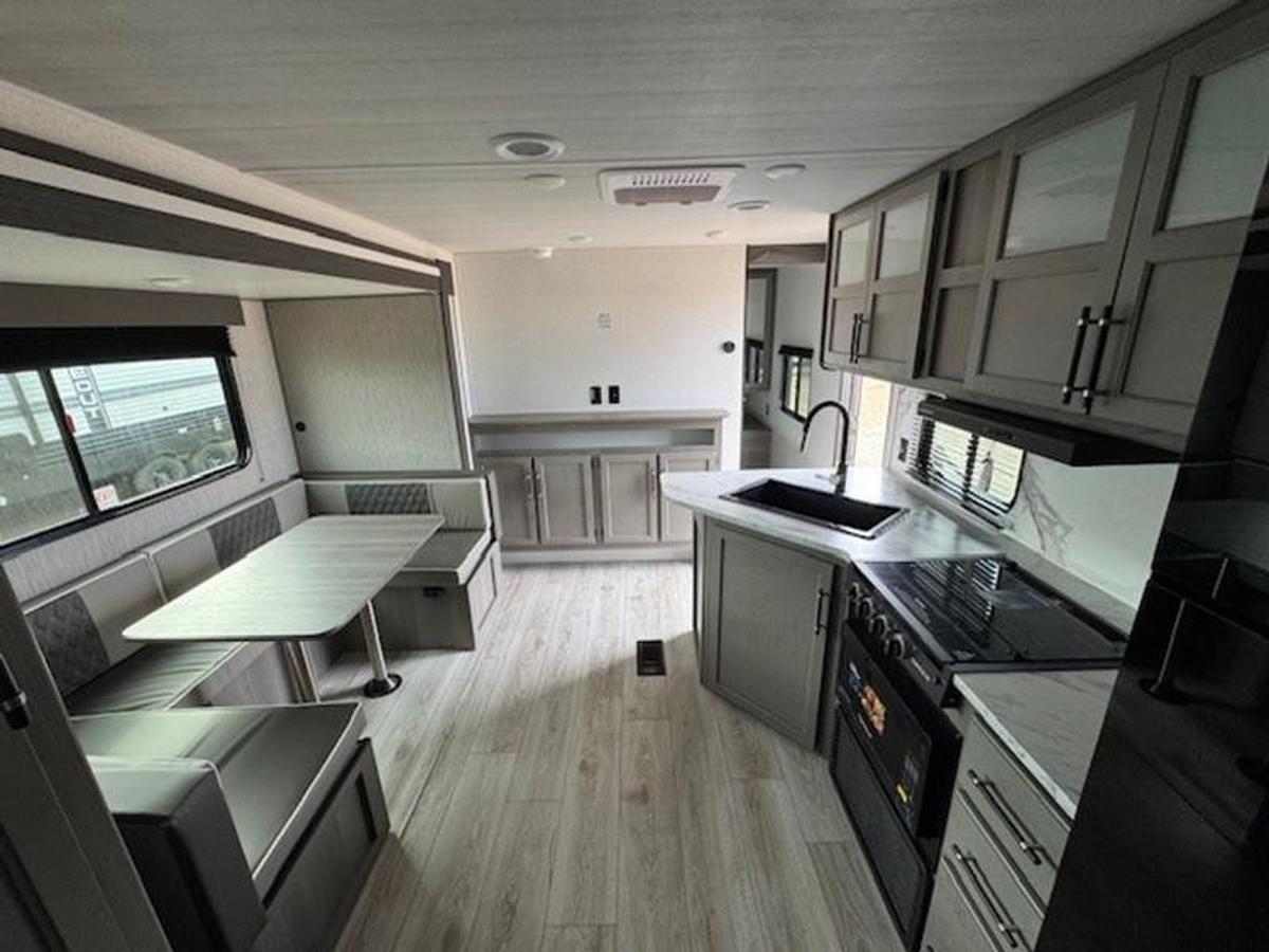 2025 Keystone RV Hideout Sport Double 241DBWE