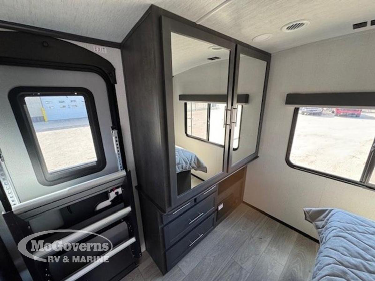 2025 Keystone RV Cougar Half-Ton 25FKDWE