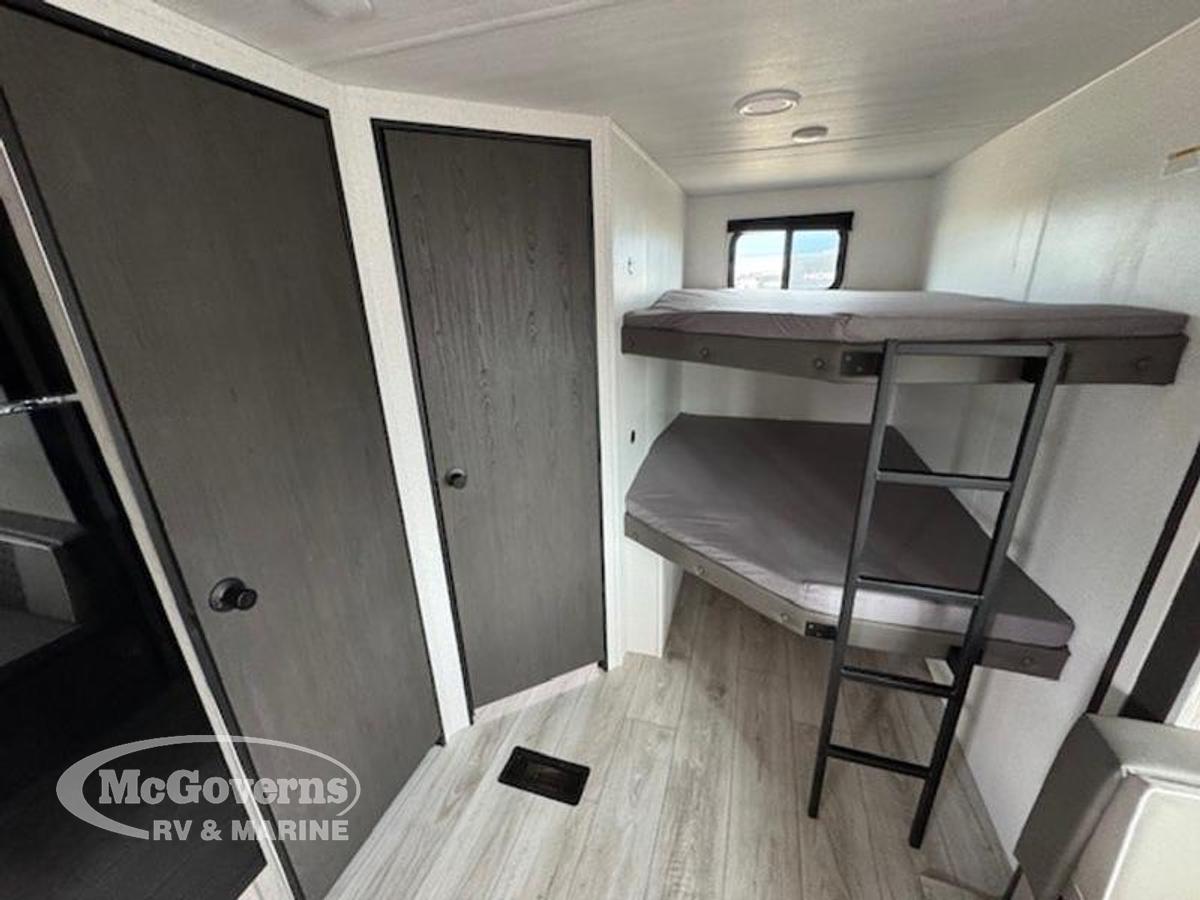 2025 Keystone RV Hideout Sport Double 261BHWE