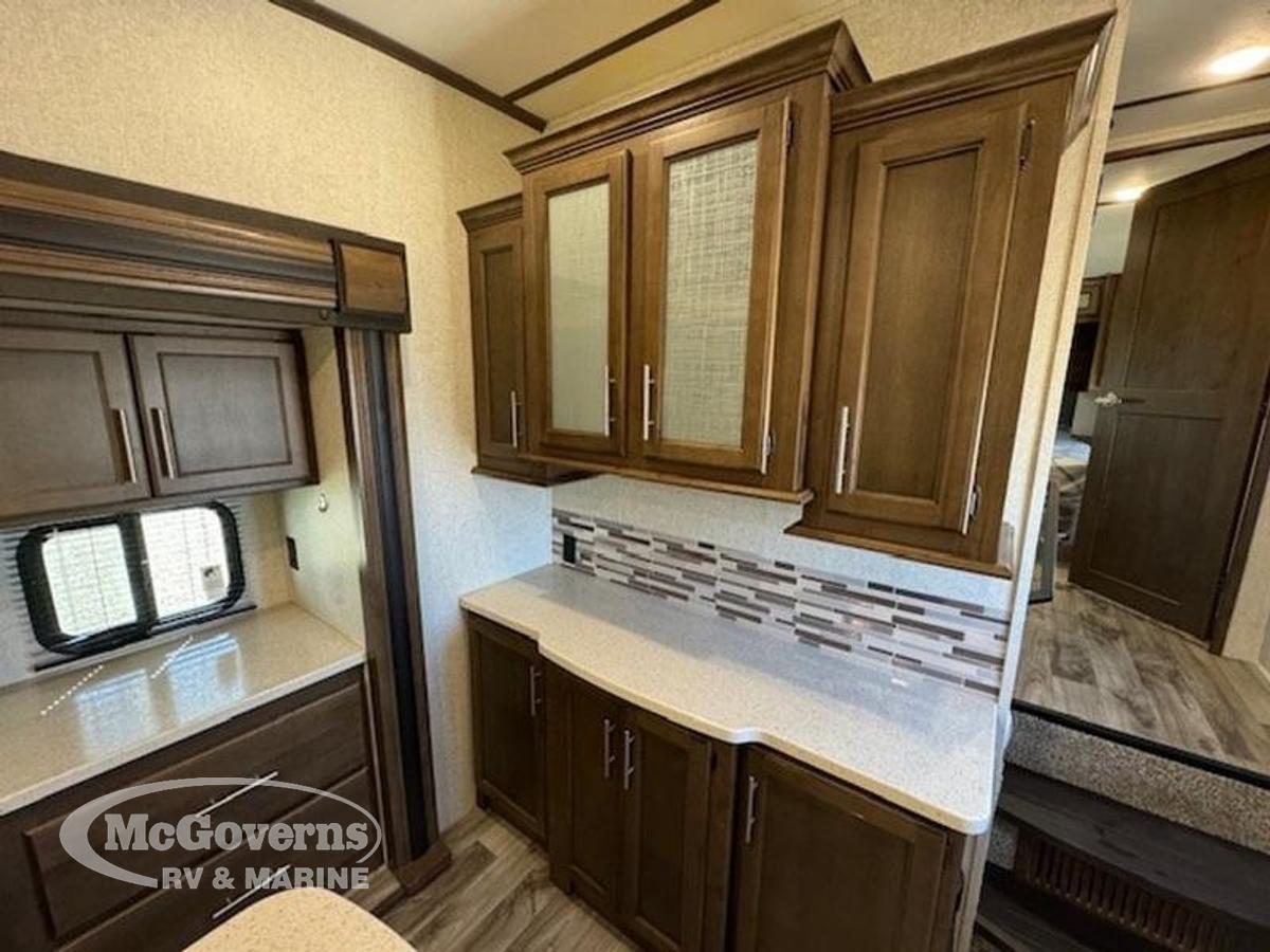 Used 2019 Keystone RV Cougar Half-Ton 30RLS