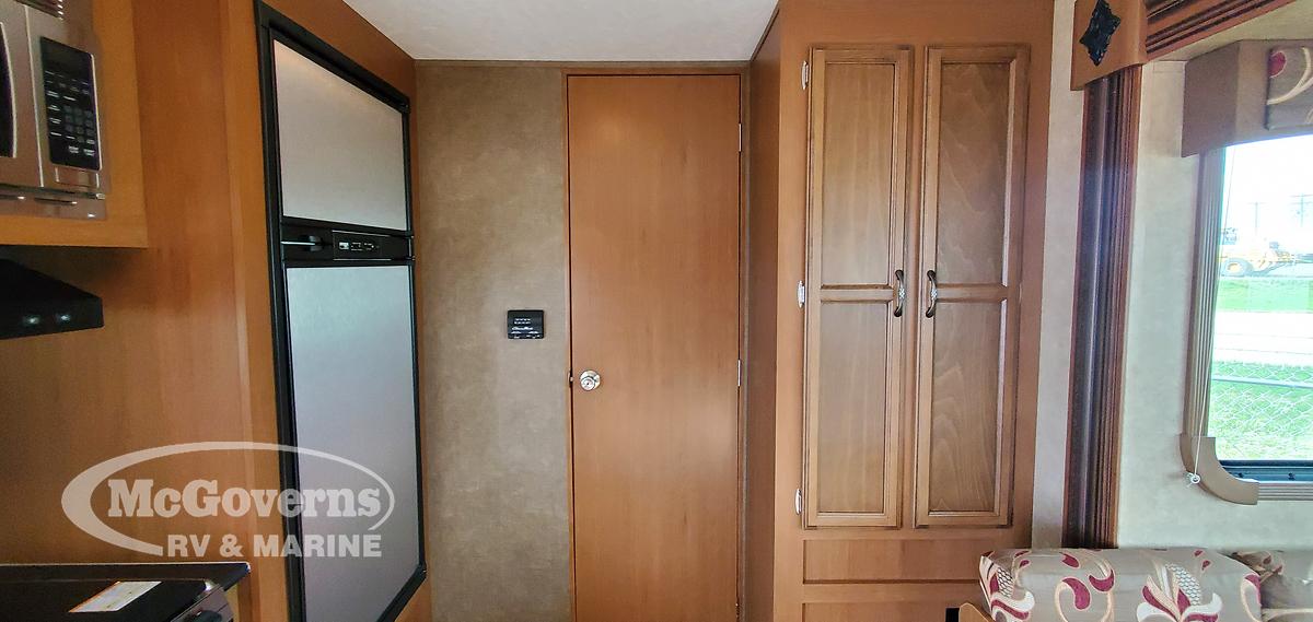 Used 2014 Starcraft RV 244DS