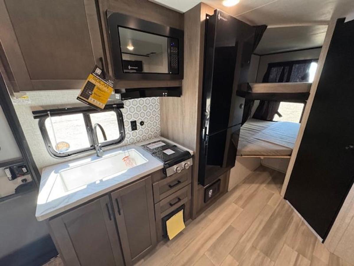 2026 Starcraft RV Autumn Ridge 188BHS