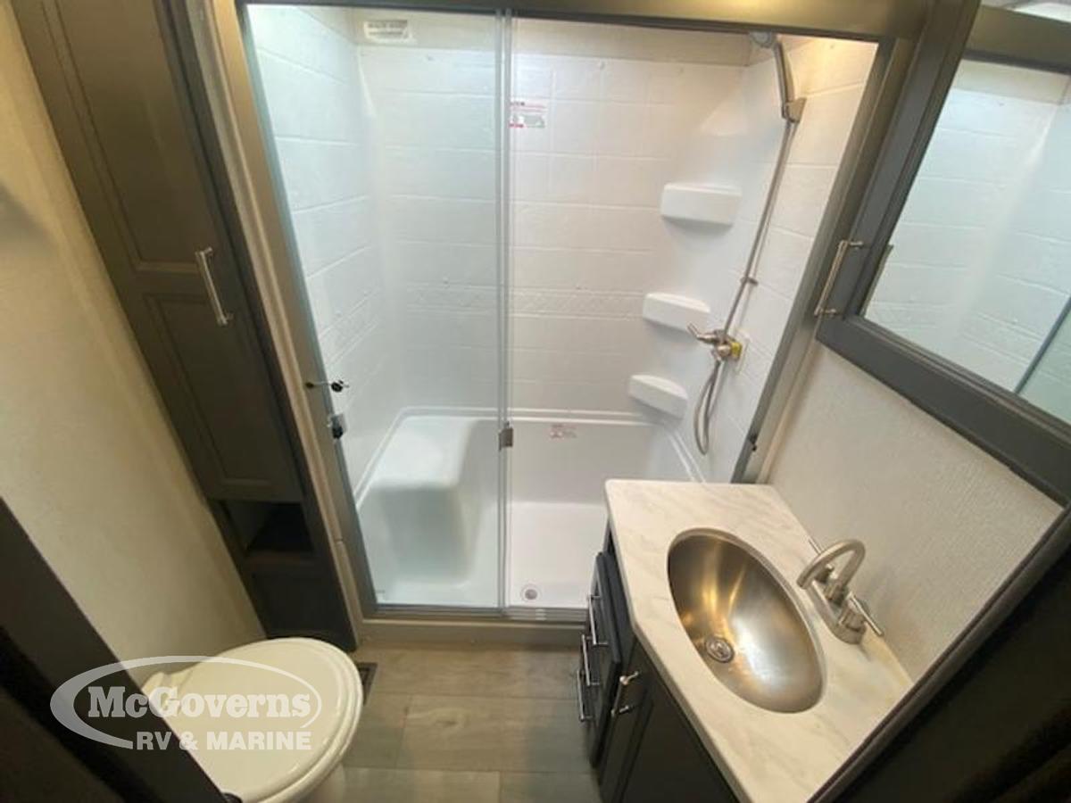 2024 Keystone RV Cougar Half-Ton 27SGS