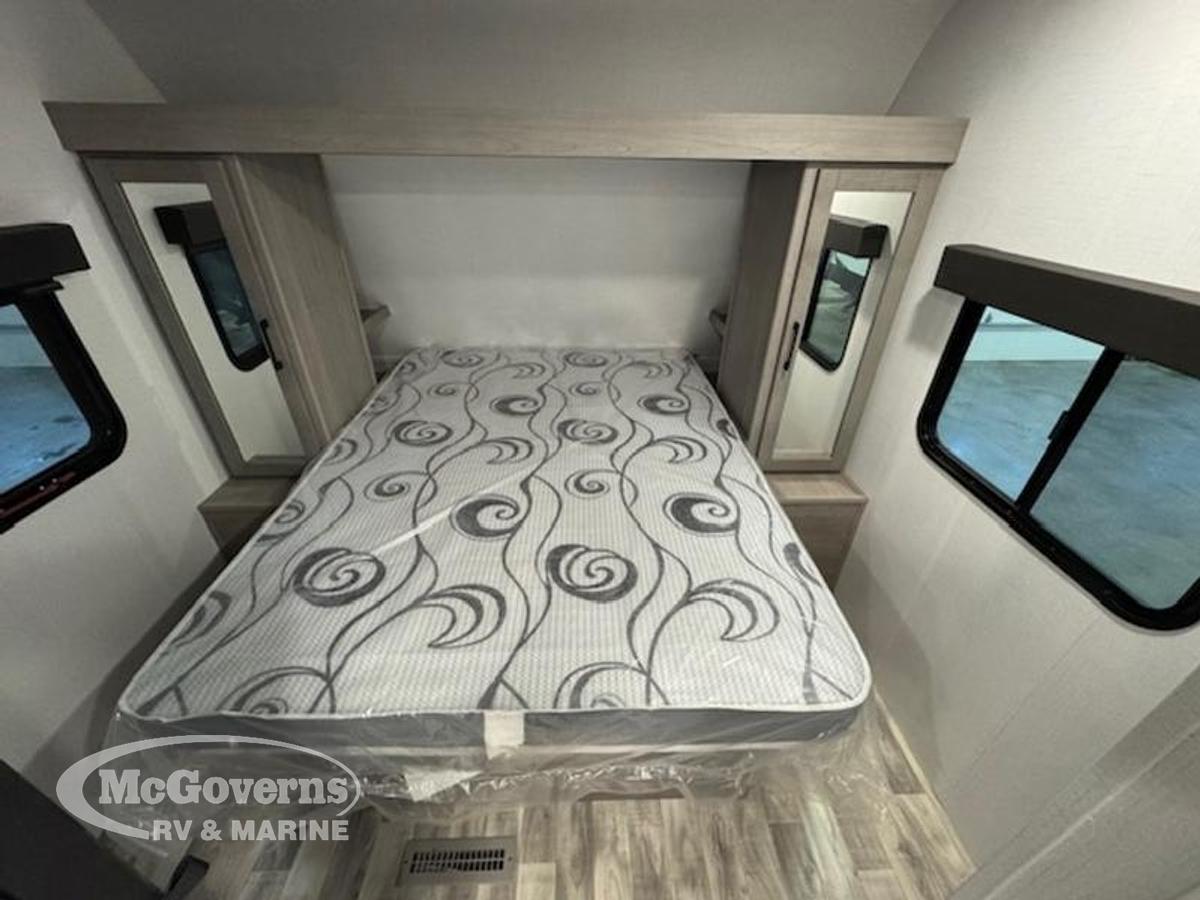 2024 Dutchmen Kodiak SE 27SBH