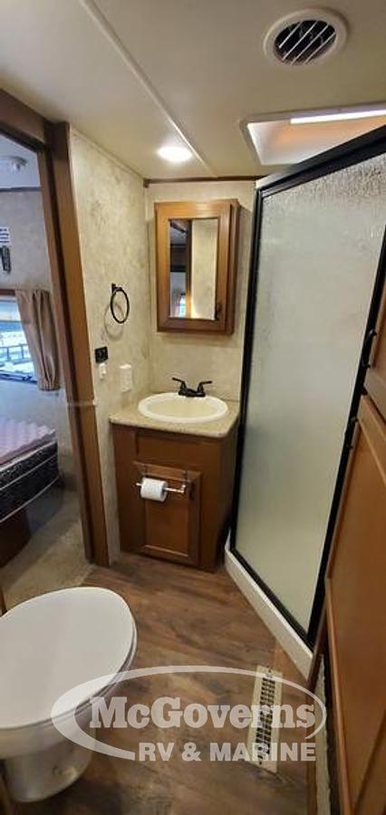 Used 2015 Highland Ridge RV  The Light LF315BHS