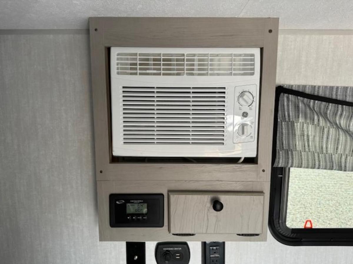 2025 Coachmen Clipper 12000 Series 12000ROK