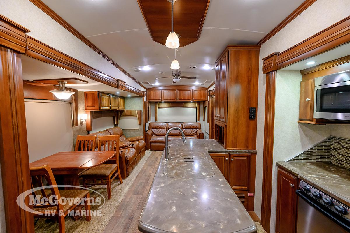 Used 2014 Forest River Cardinal 3450RL