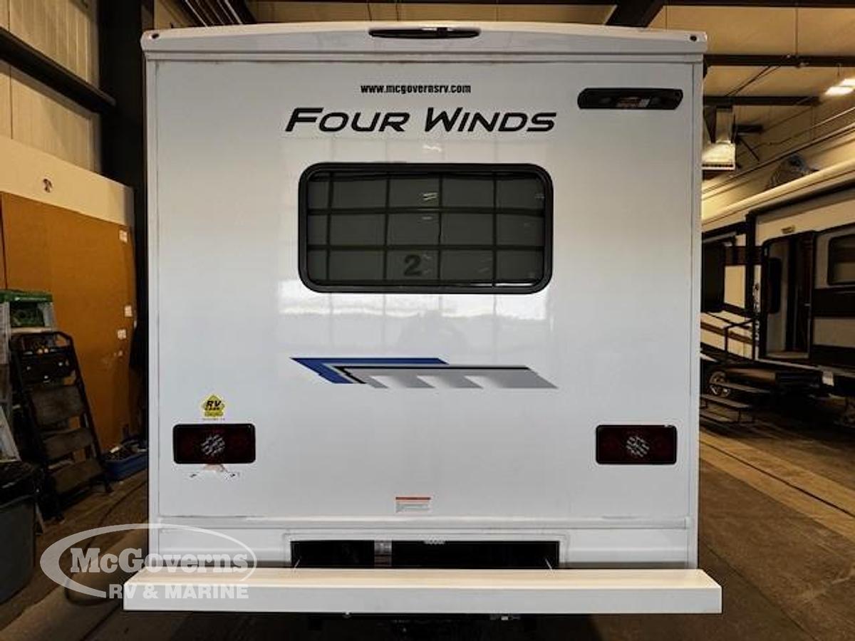 2026 Thor Motor Coach Four Winds 19z