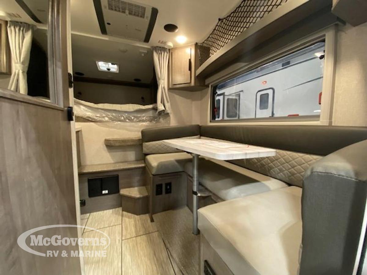 2023 Lance Truck Campers Short Bed 650