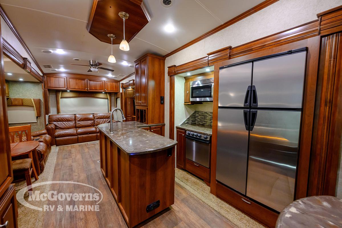 Used 2014 Forest River Cardinal 3450RL