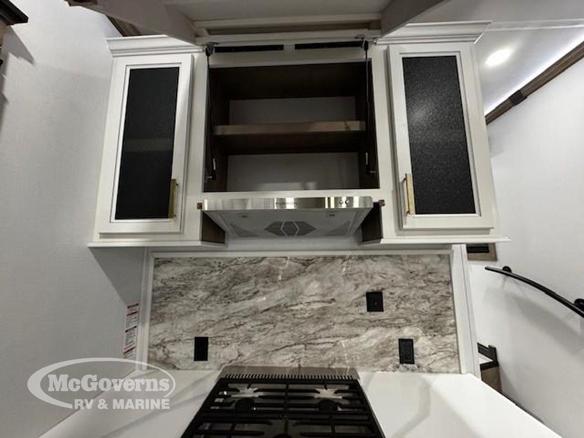 2025 Keystone RV Montana 3231CK