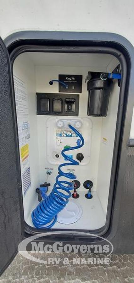 2025 Keystone RV Alpine Avalanche Edition 366LS