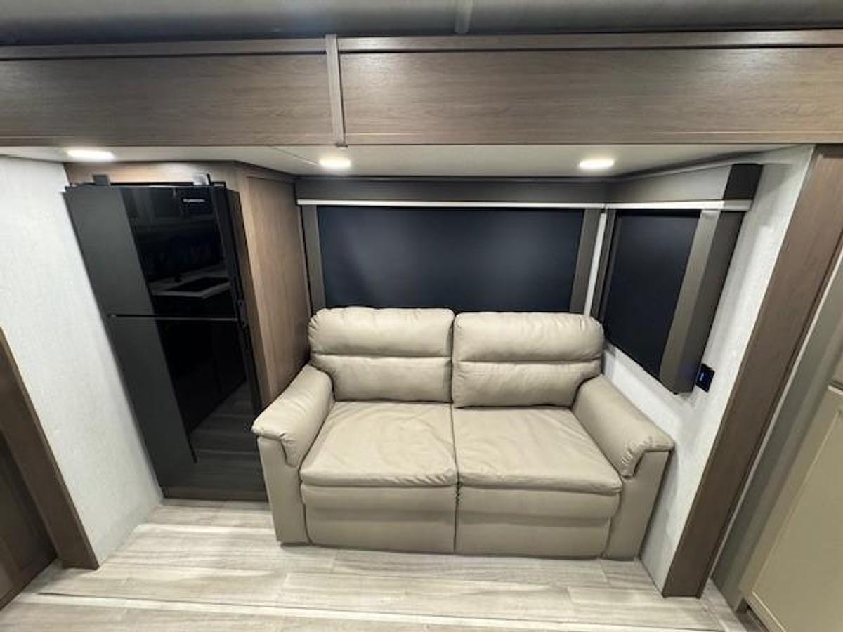 2026 Keystone RV Cougar 25MLWE