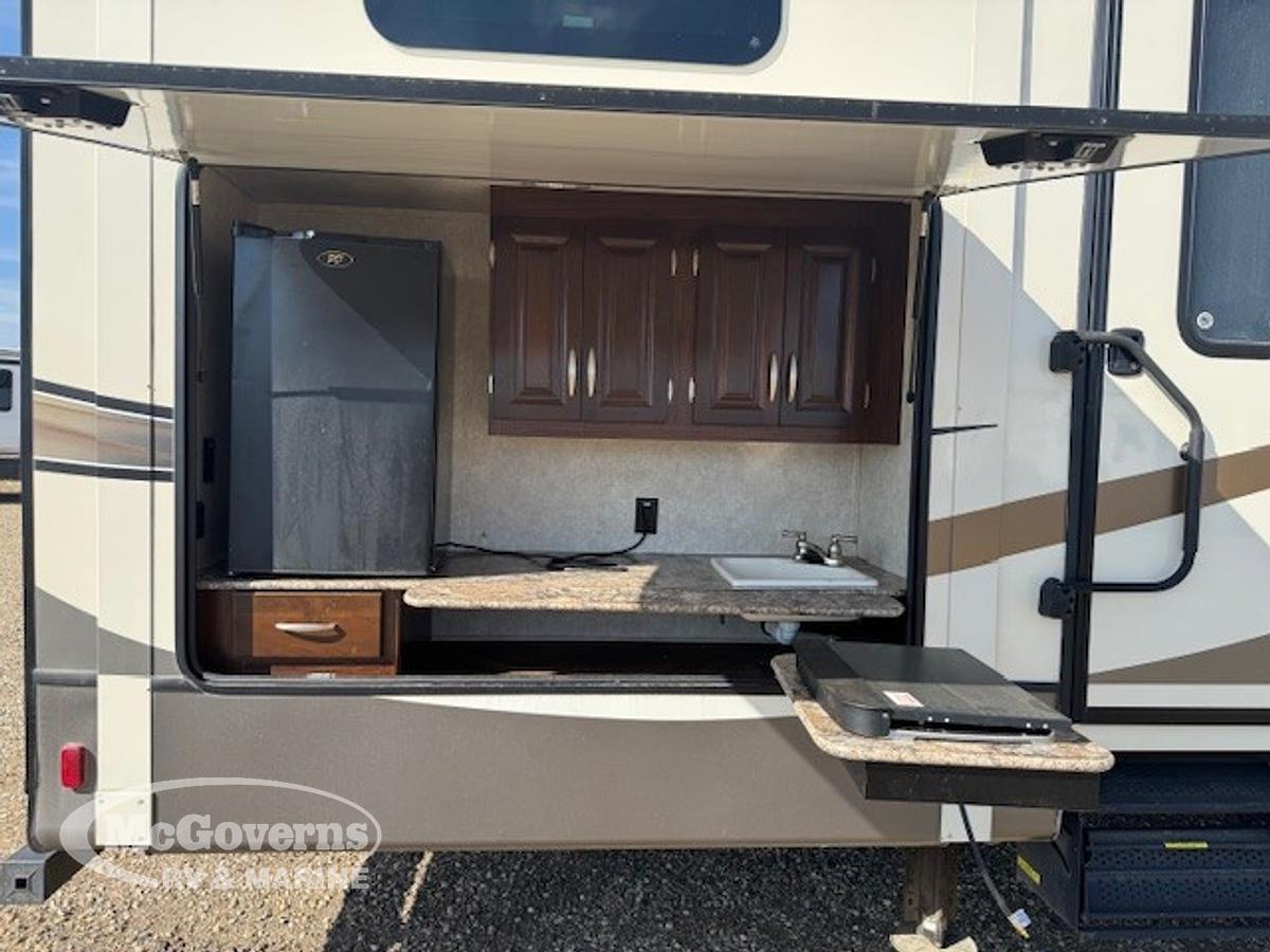 Used 2015 Keystone RV Keystone Mountaineer Mountaineer 356TBF - Dealer Stock