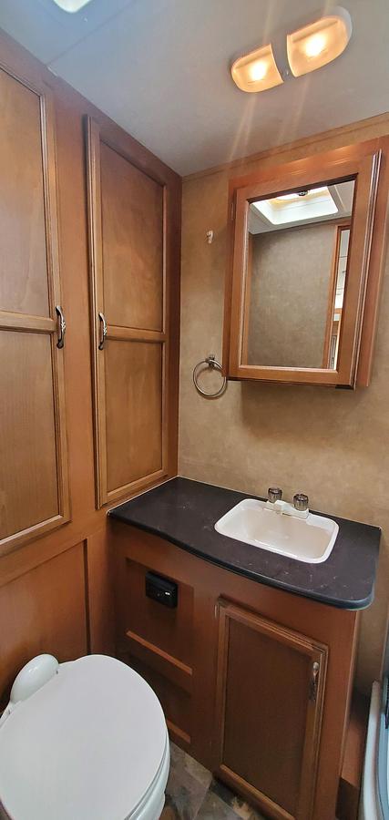 Used 2014 Starcraft RV 244DS