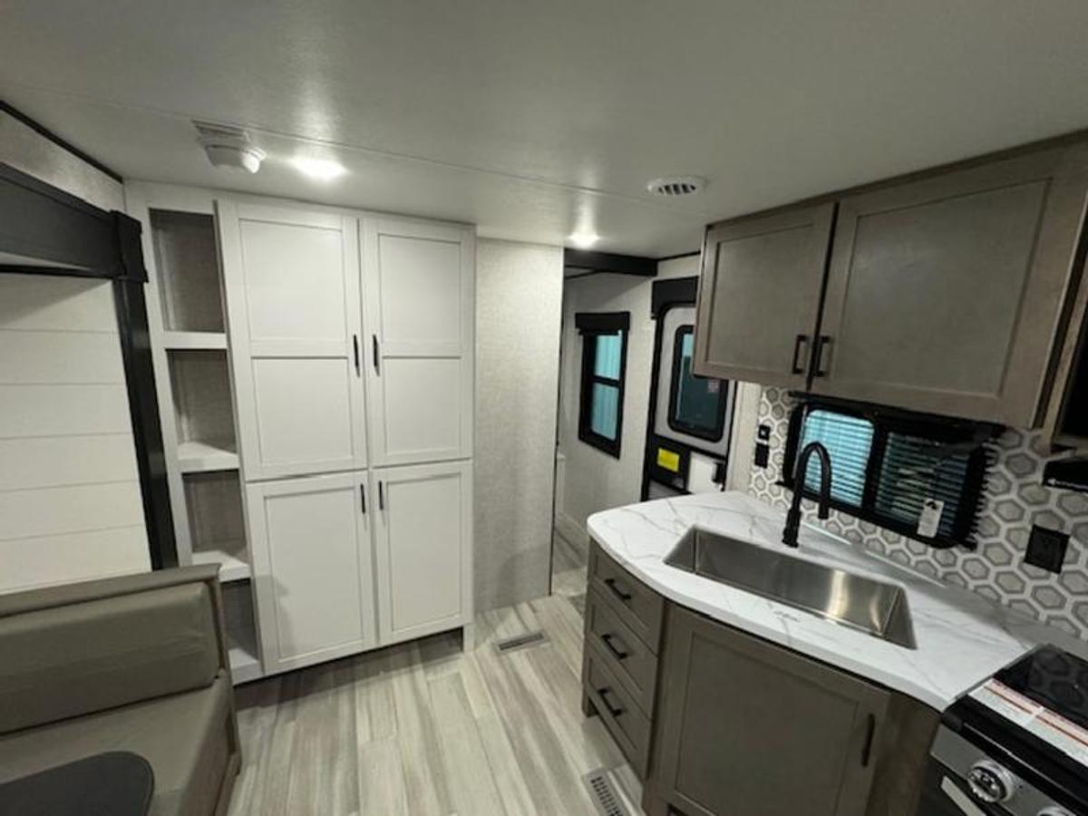 2025 Starcraft RV Starcraft Autumn Ridge Autumn Ridge 28BHS