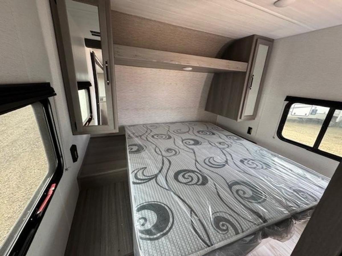 2025 Keystone RV Hideout Sport Double 261BHWE
