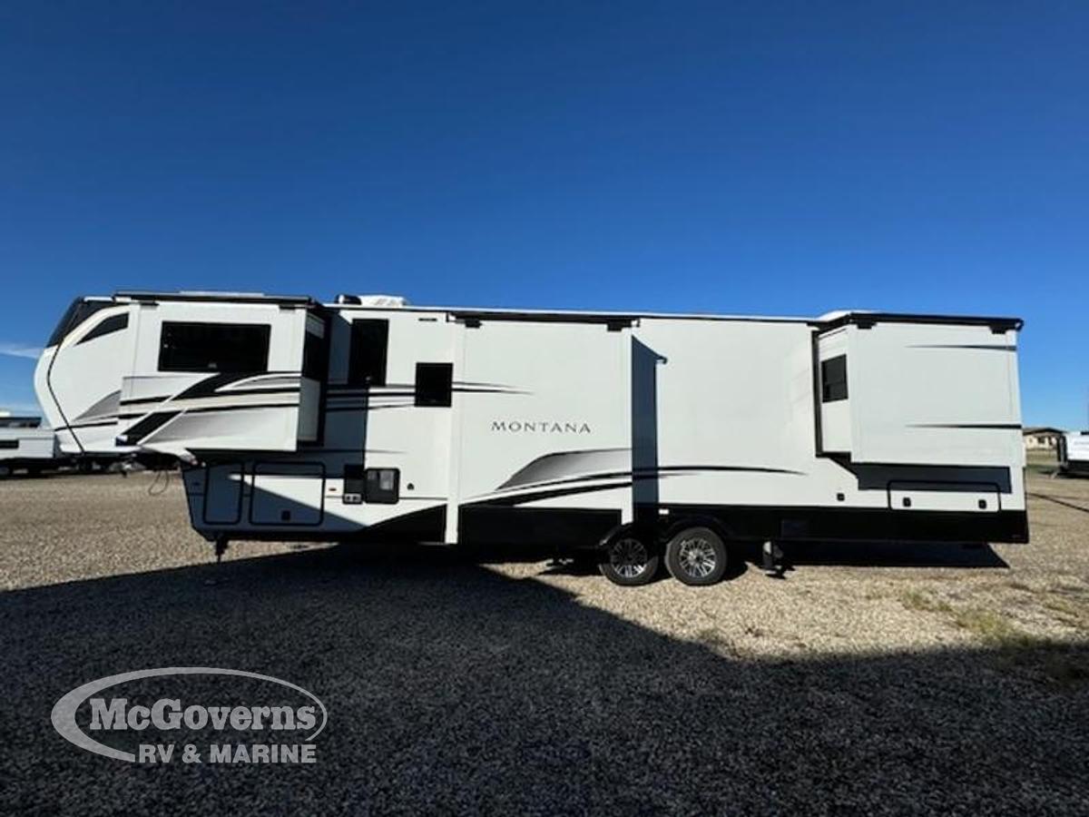 2025 Keystone RV Montana 3941FO
