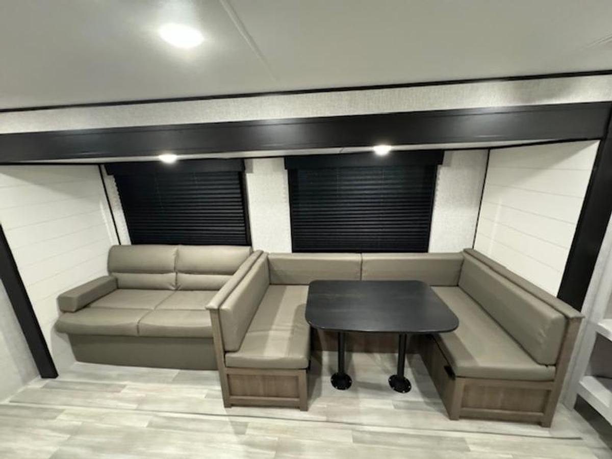 2025 Starcraft RV Starcraft Autumn Ridge Autumn Ridge 28BHS