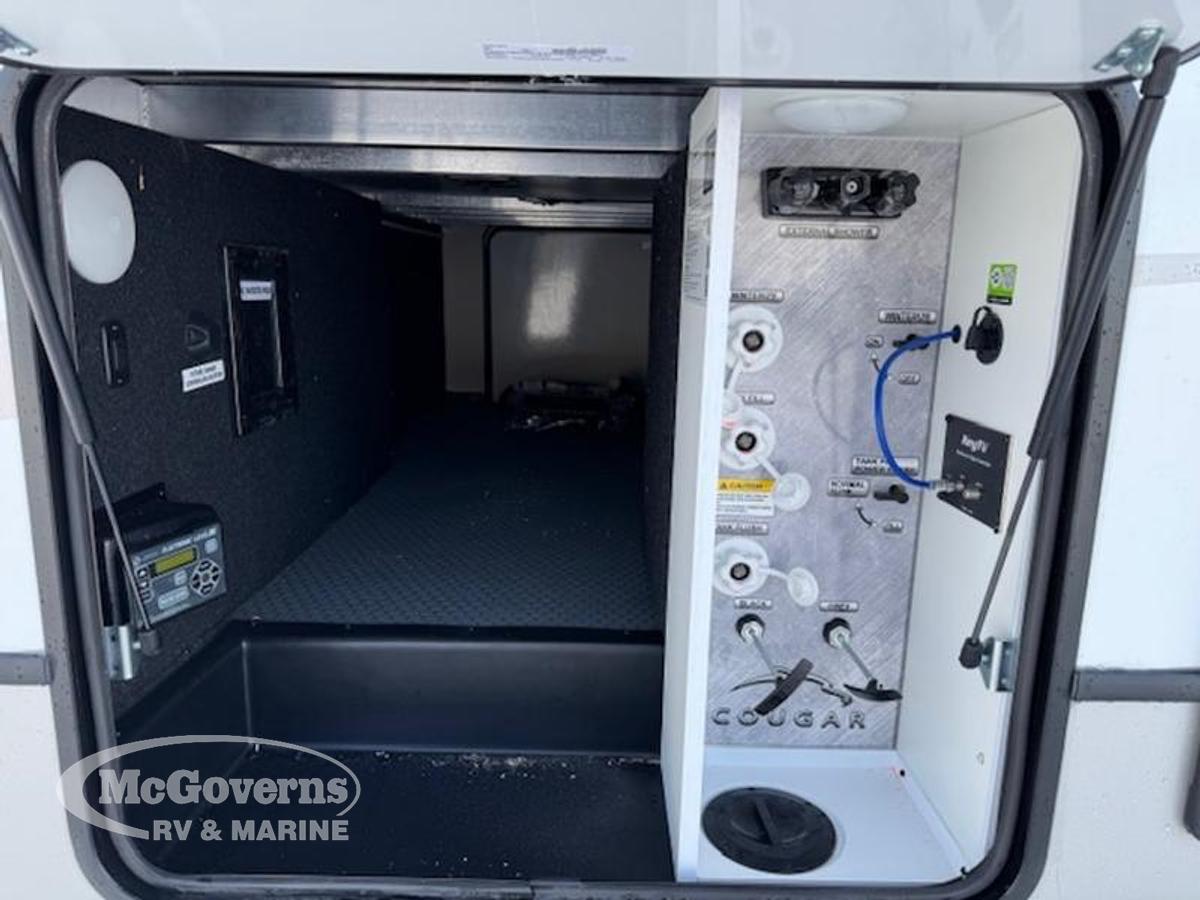 2025 Keystone RV Cougar Half-Ton 29RLI