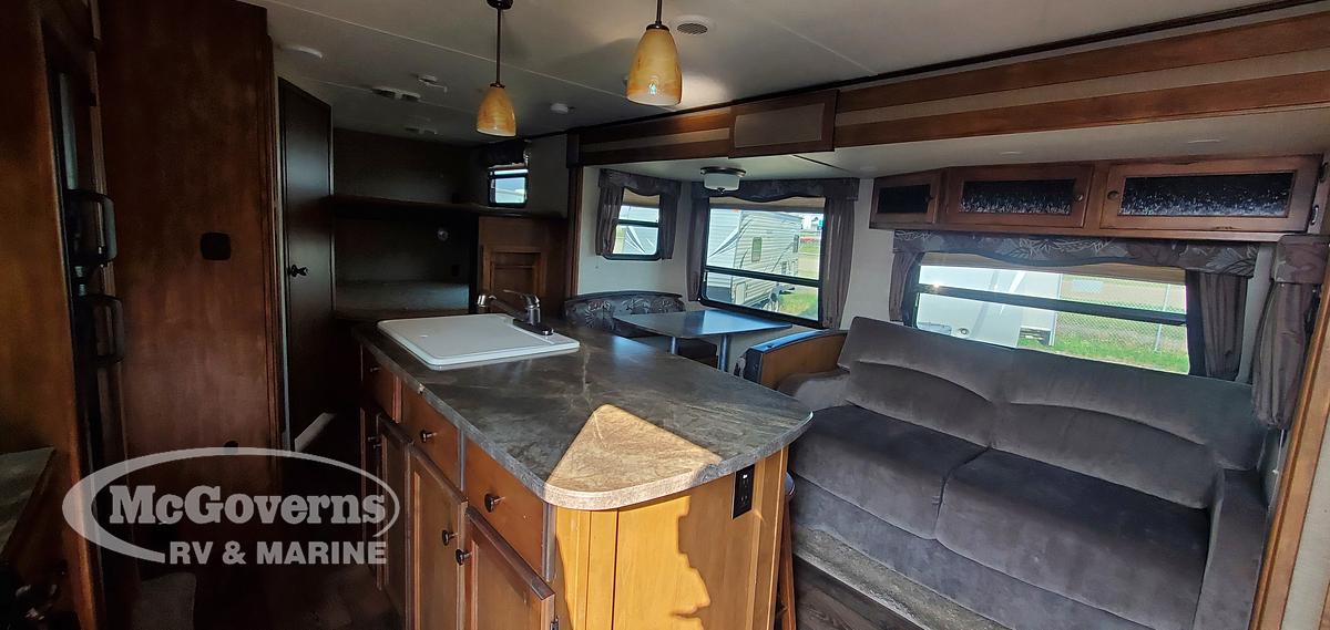 Used 2014 Keystone Sprinter 278BHS