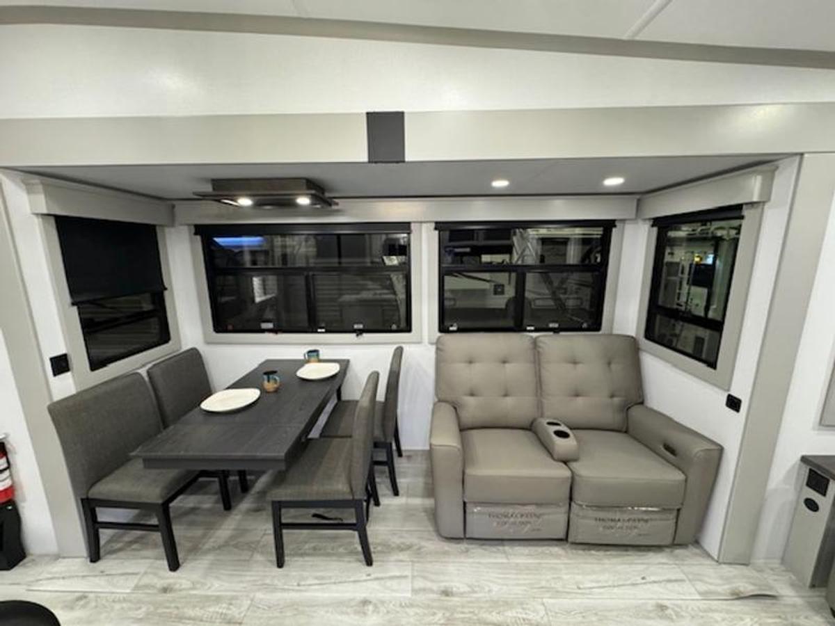 2025 Keystone RV Montana High Country 295RL