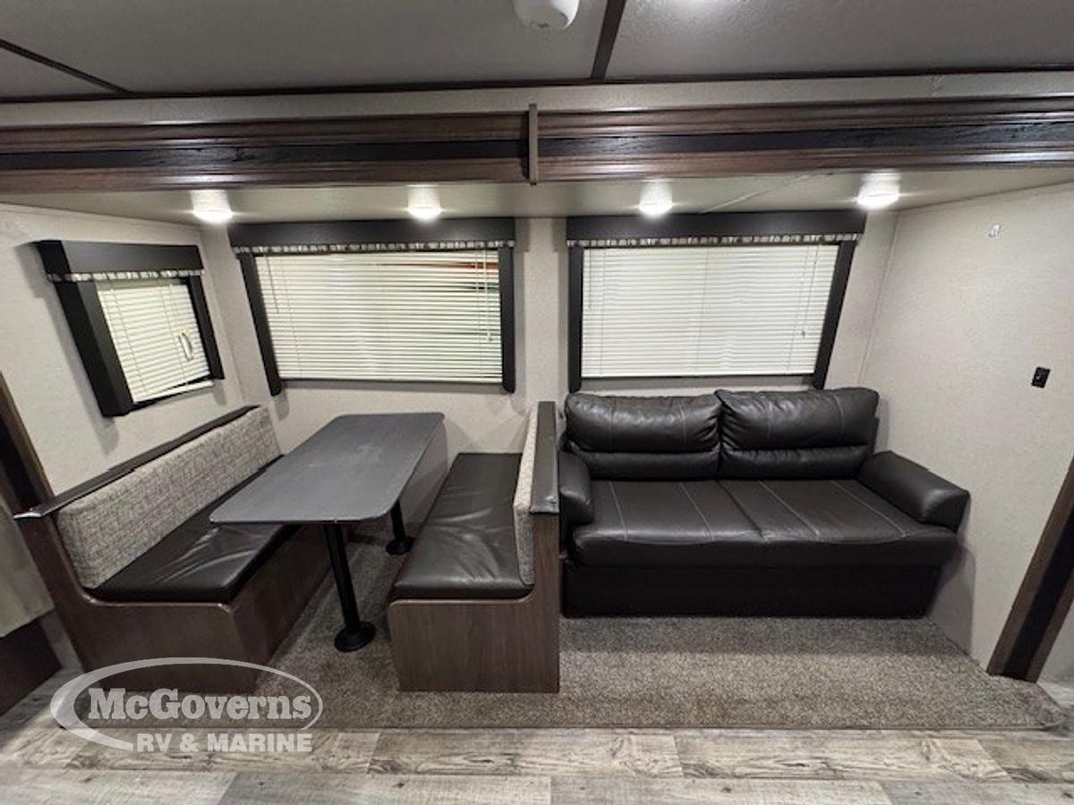 Used 2020 Keystone RV Hideout 26LHS