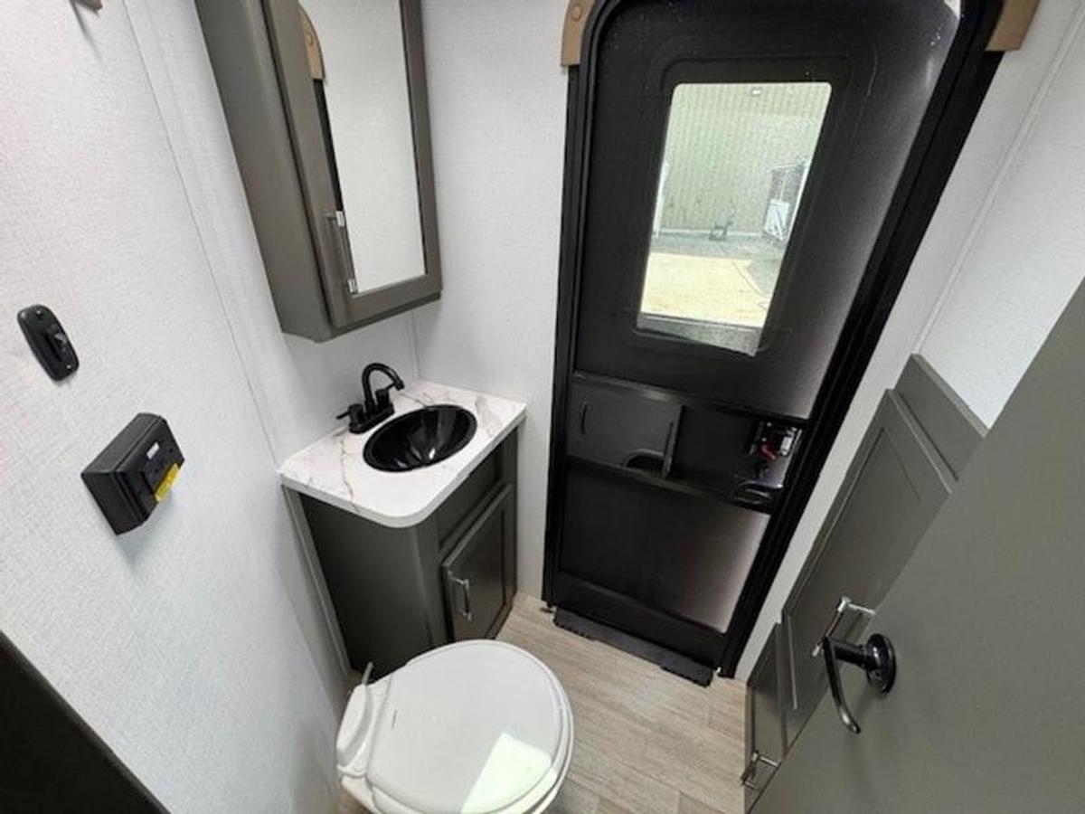 2025 Keystone RV Bullet Premium 330BKQ