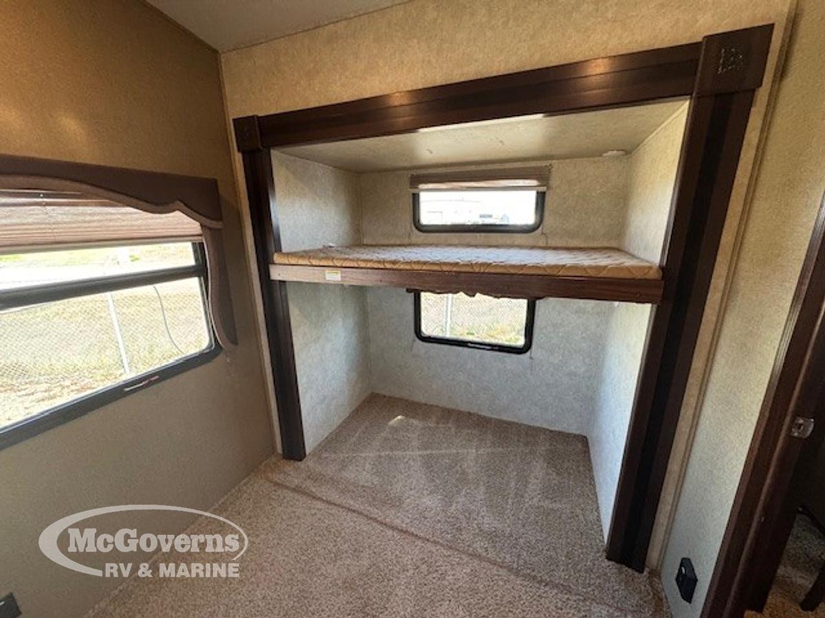 Used 2015 Keystone RV Keystone Mountaineer Mountaineer 356TBF - Dealer Stock