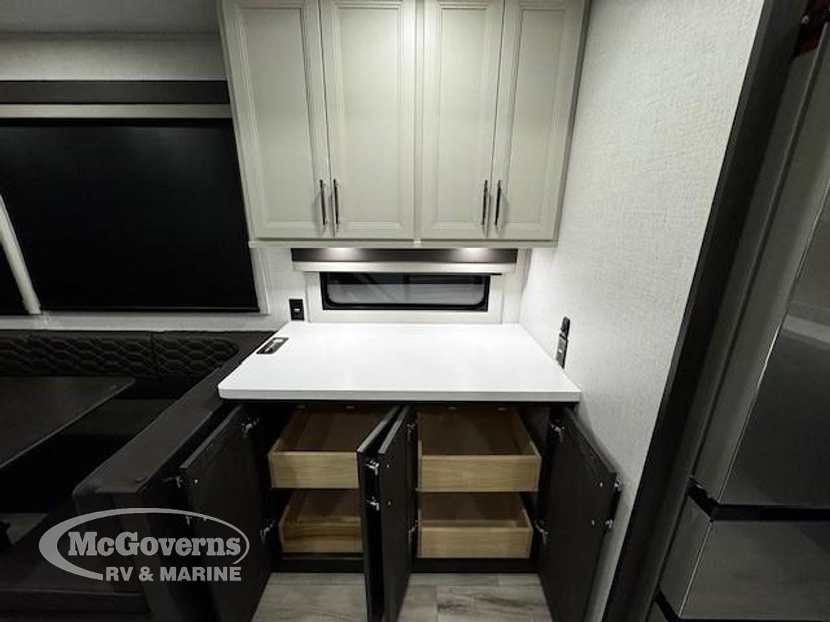 2026 Keystone RV Avalanche 379MB