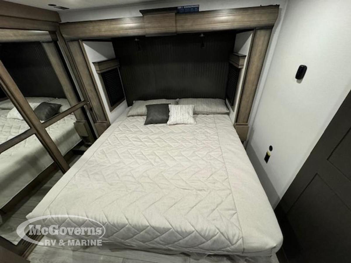 2025 Keystone RV Montana 3941FO