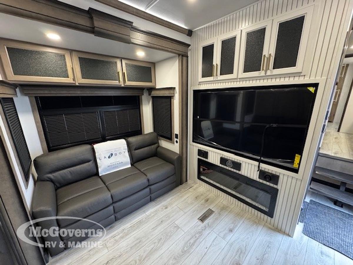 2026 Keystone RV Montana 3901RK