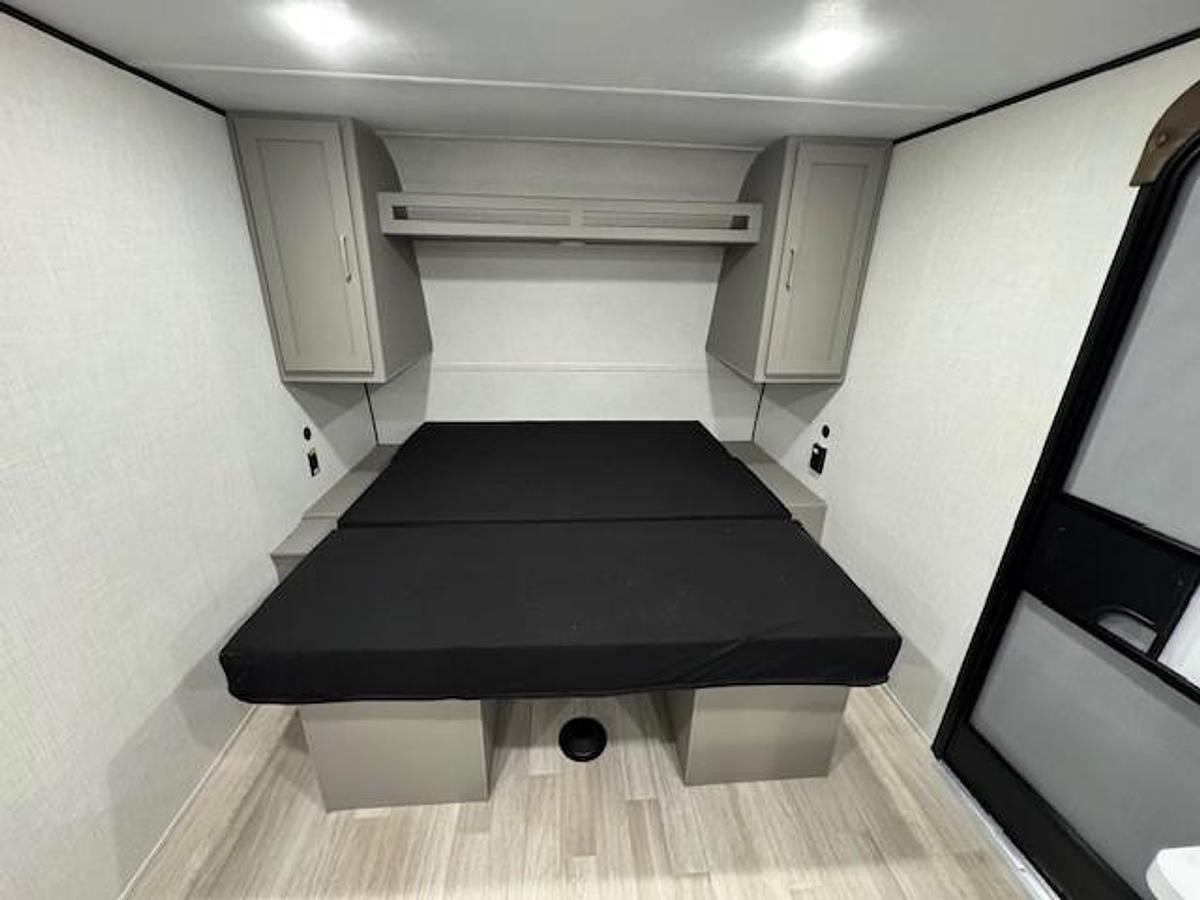 2026 Keystone RV Hideout 195RBS