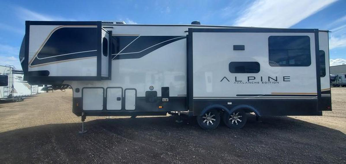 2025 Keystone RV Alpine Avalanche Edition 302RS