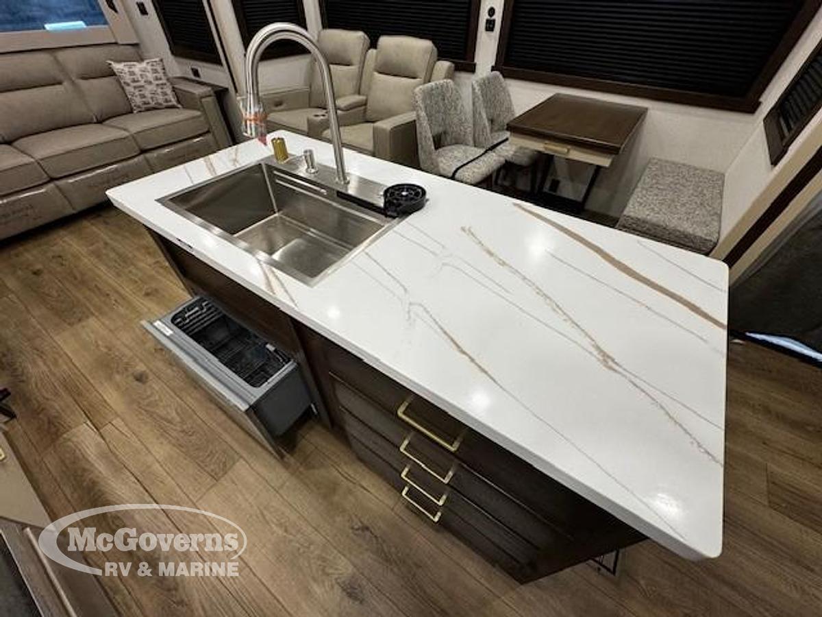 2026 Cedar Creek Cottage 40CCK