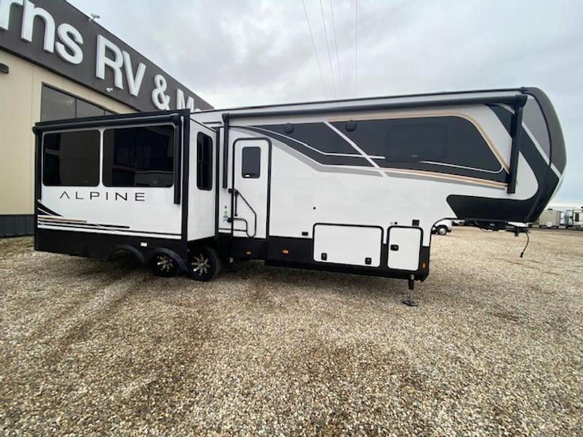 2024 Keystone RV Alpine 3011CK