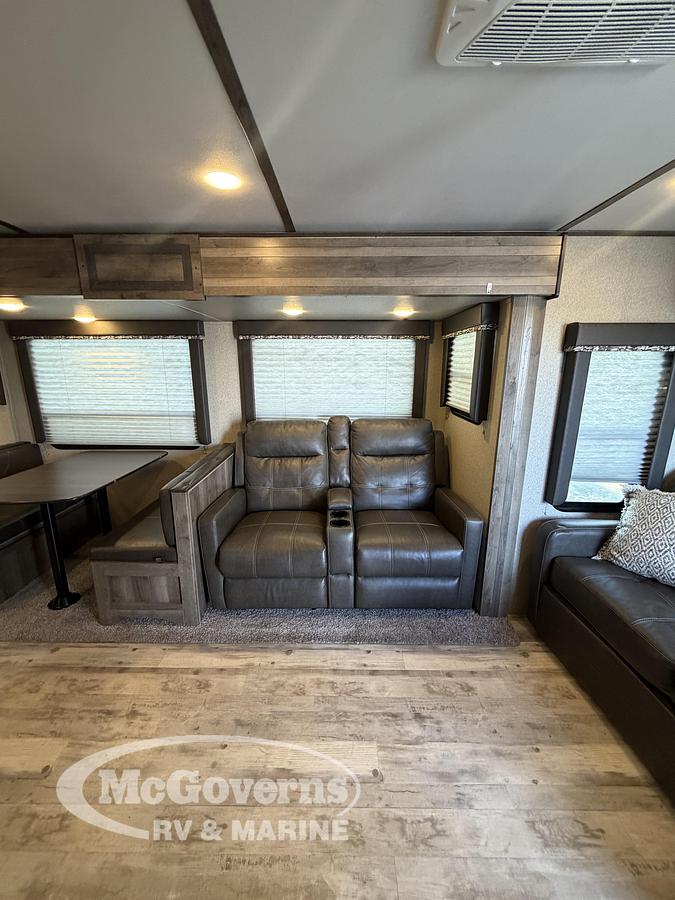 Used 2018 Keystone RV Sprinter 312MLS