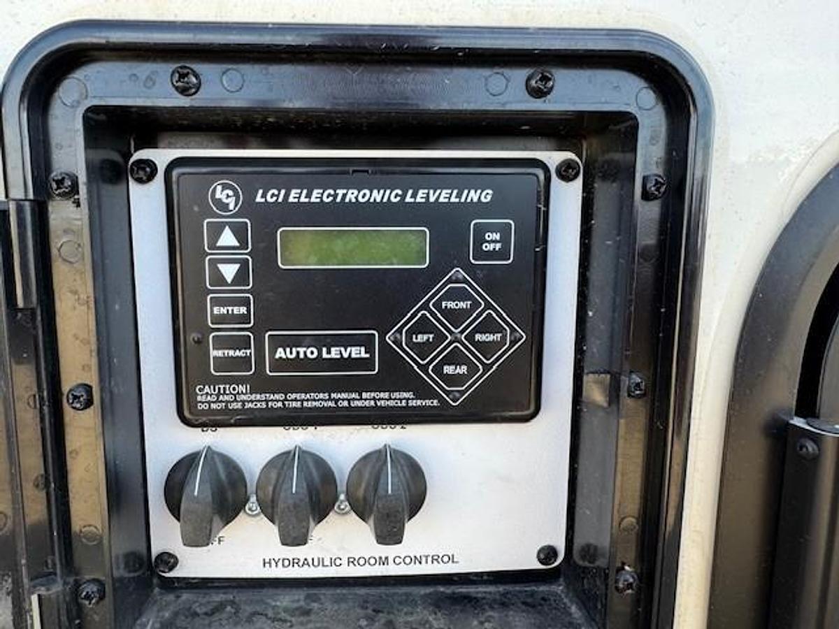 Used 2015 Keystone RV Keystone Mountaineer Mountaineer 356TBF - Dealer Stock