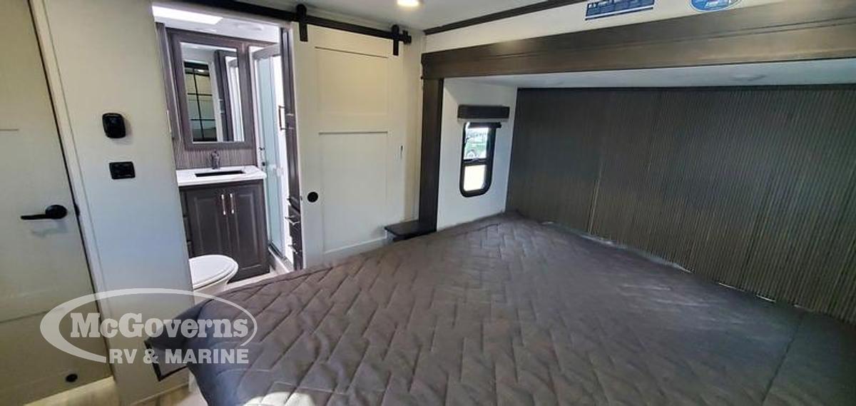 2025 Keystone RV Alpine Avalanche Edition 366LS