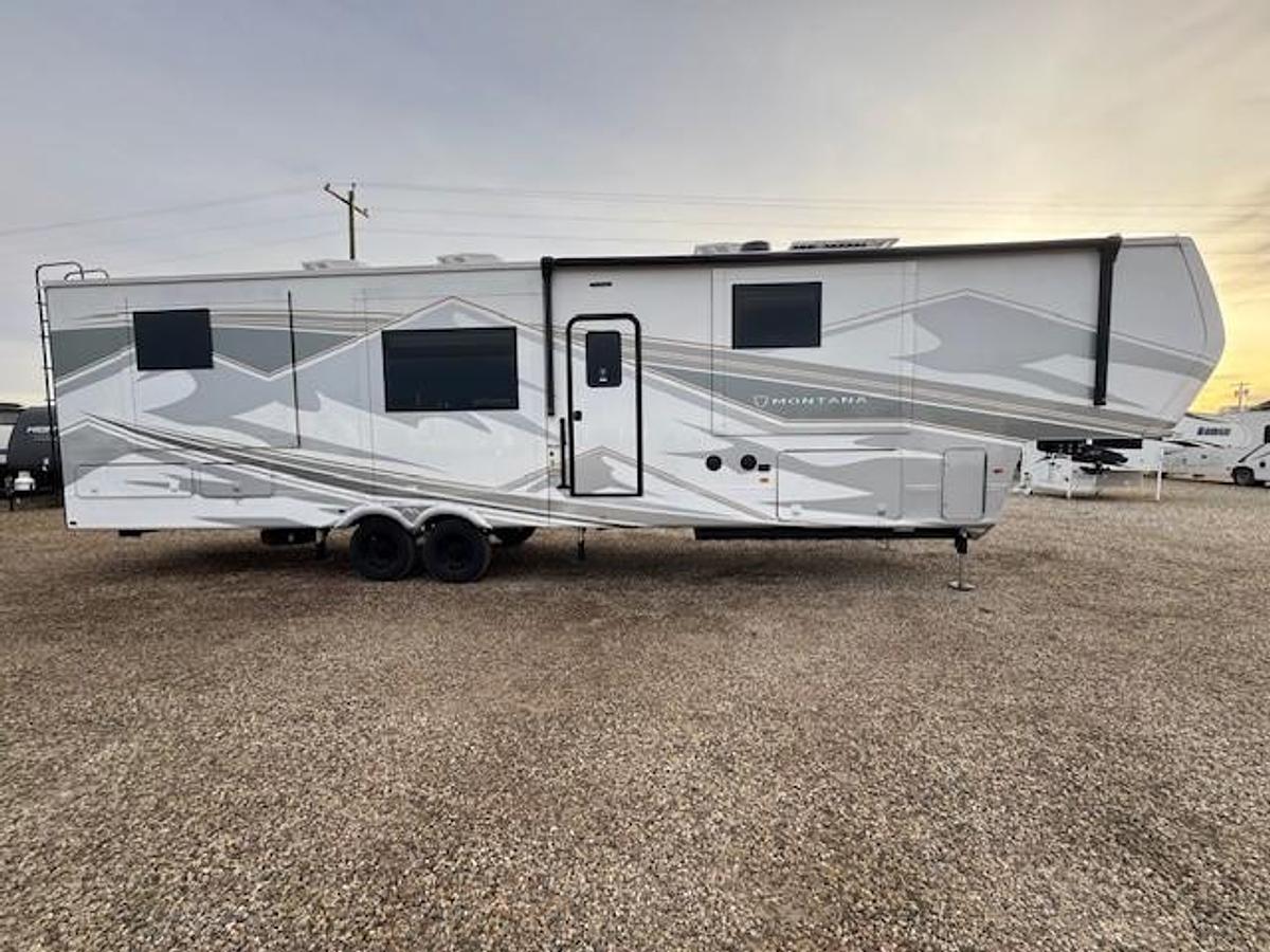 2026 Keystone RV Montana 3901RK