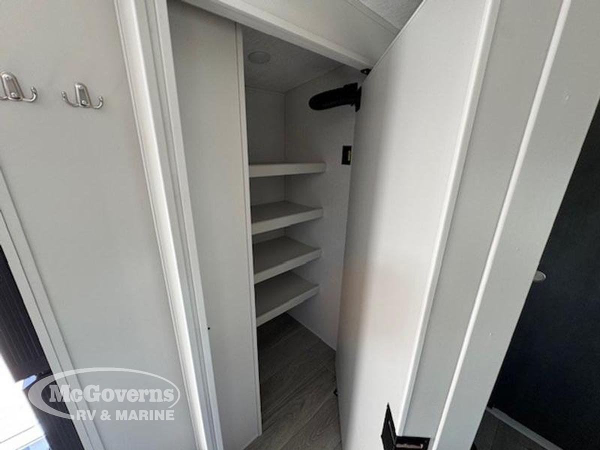 2025 Keystone RV Cougar Half-Ton 25FKDWE